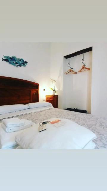 Bed and Breakfast I Baronetti In Centro Агрополи Экстерьер фото